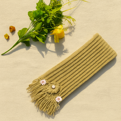 LAIMWN Handcrafted Beige Crochet Scarf